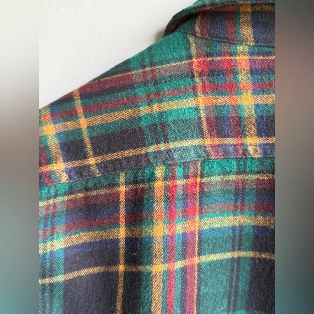 Levi’s Green Plaid Flannel Shirt Tartan Button Front Relaxed Fit S